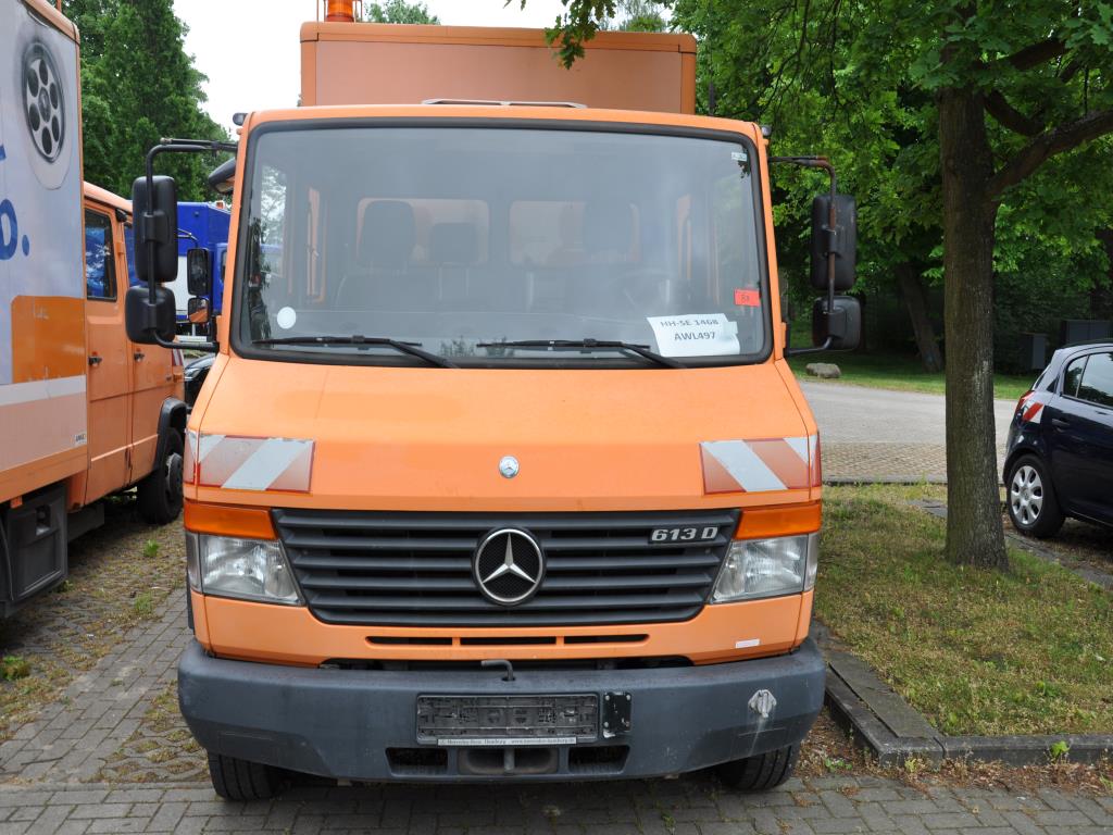 Hochwertiges Laborequipment der städtischen Wasserversorgung-3