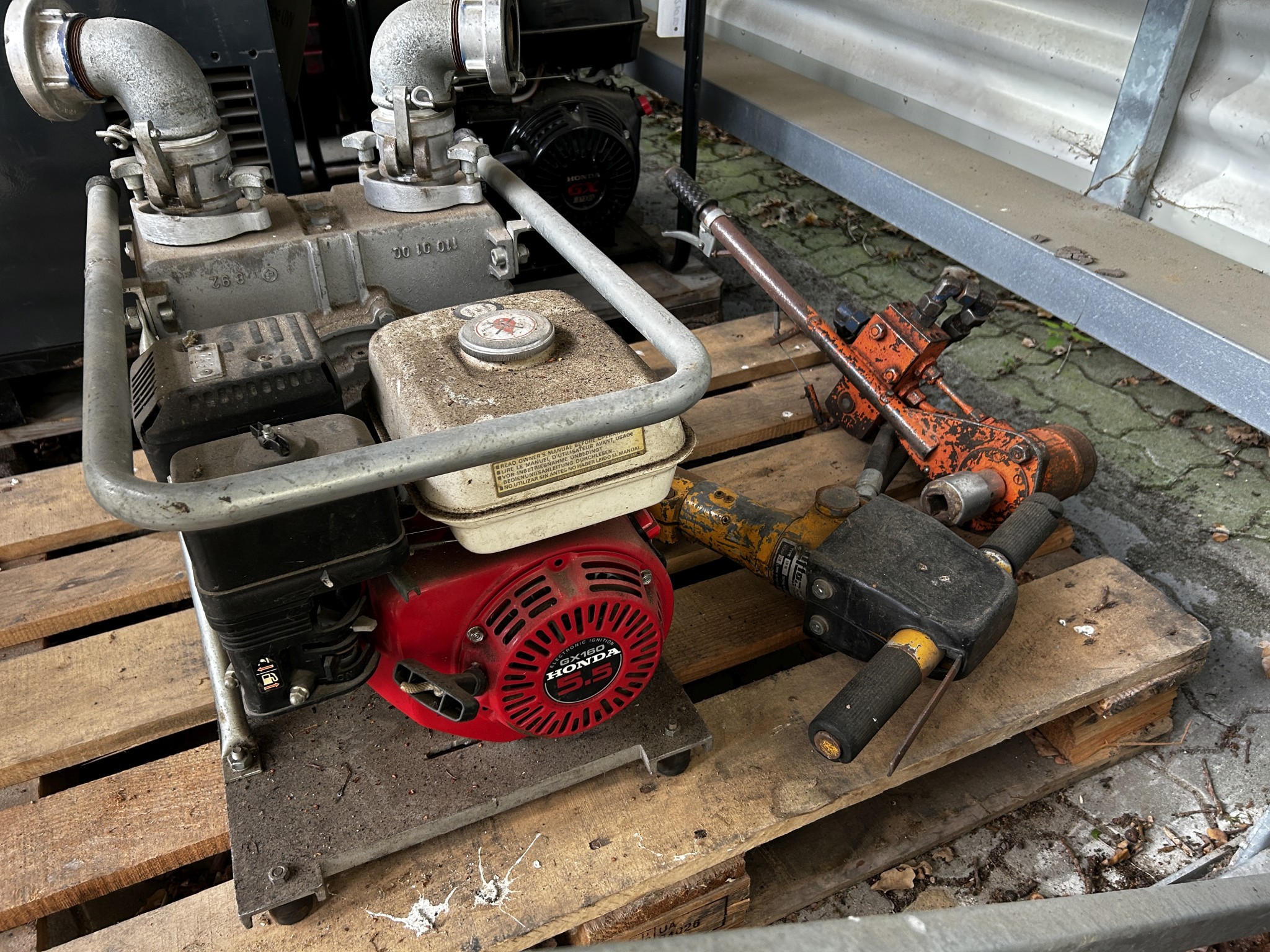 High-quality laboratory equipment used by the municipal water supply system-5