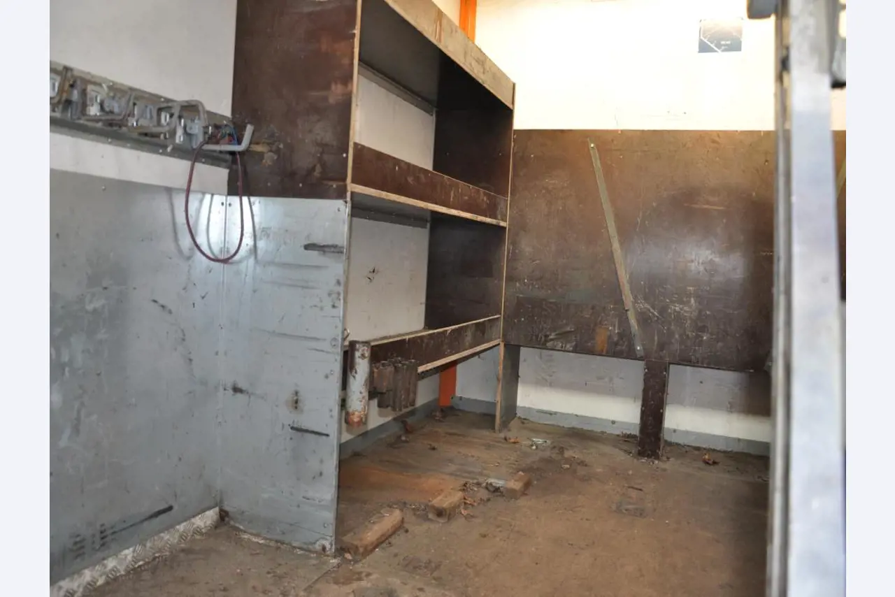 Visokokakovostna laboratorijska oprema za oskrbo s komunalno vodo-15