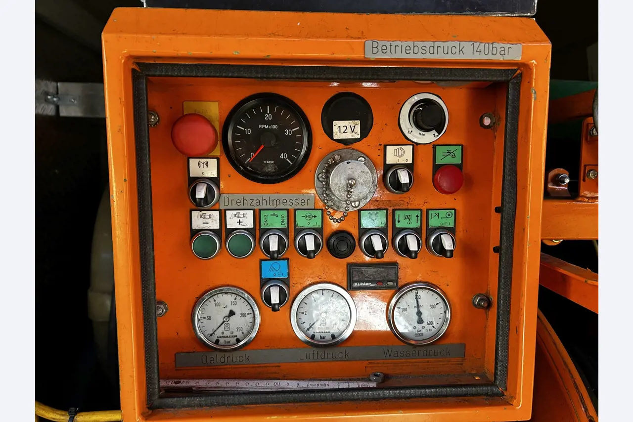 Various municipal vehicles, workshop vehicles and cars-23