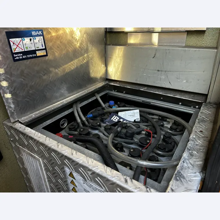 Various municipal vehicles, workshop vehicles and cars-29