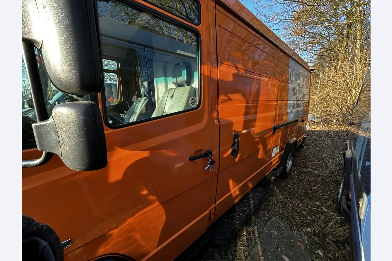 Div. Kommunalfahrzeuge, Werkstattfahrzeuge und PKW-11