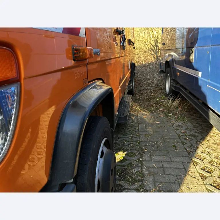 Div. Kommunalfahrzeuge, Werkstattfahrzeuge und PKW-12