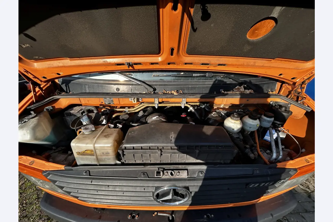 Div. Kommunalfahrzeuge, Werkstattfahrzeuge und PKW-20