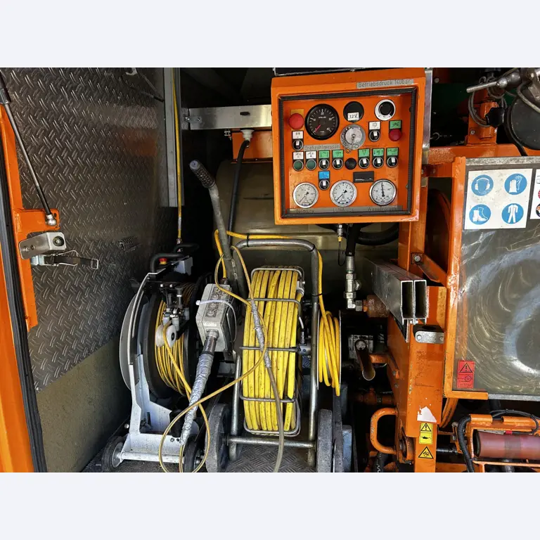 Div. Kommunalfahrzeuge, Werkstattfahrzeuge und PKW-21