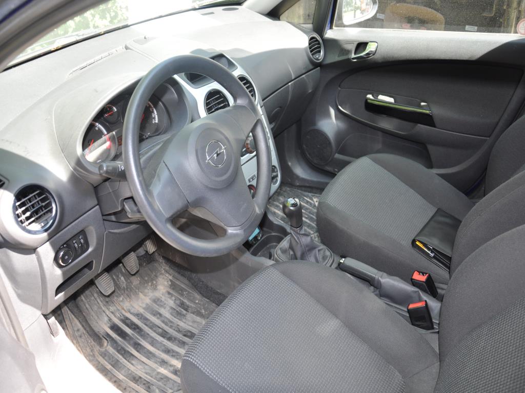 Hochwertiges Laborequipment der städtischen Wasserversorgung-7