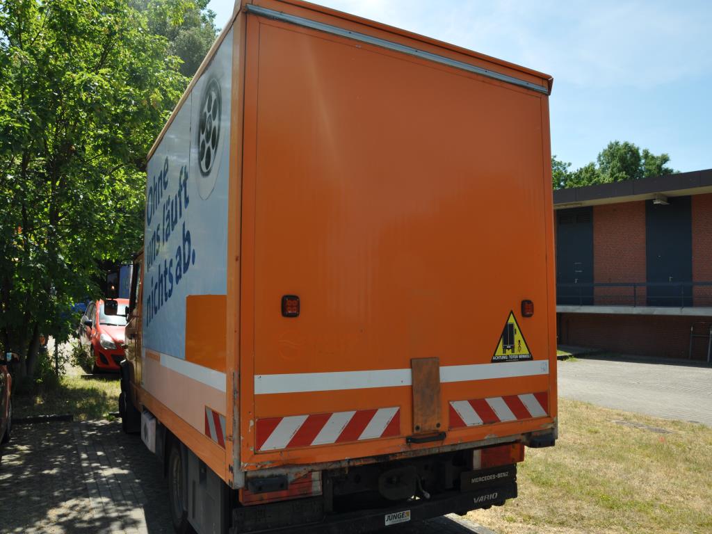 Hochwertiges Laborequipment der städtischen Wasserversorgung-3