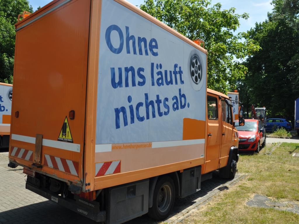 Hochwertiges Laborequipment der städtischen Wasserversorgung-5