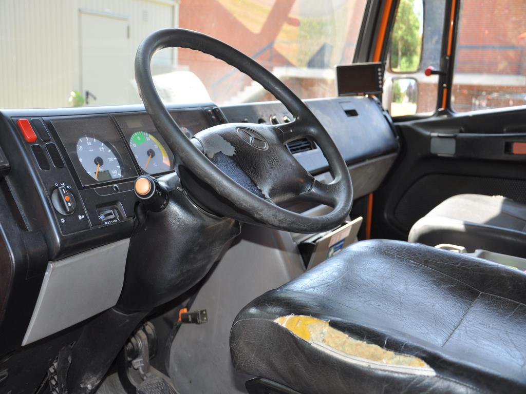 Hochwertiges Laborequipment der städtischen Wasserversorgung-8