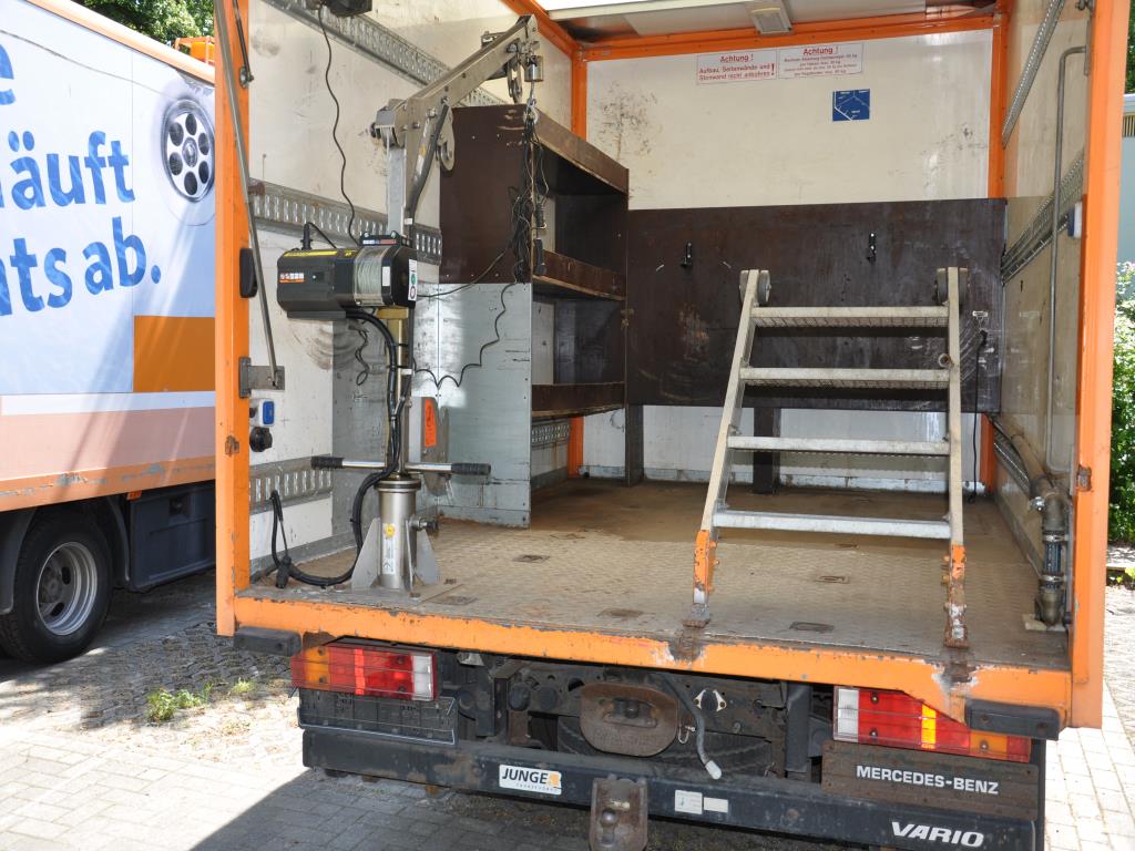 Hochwertiges Laborequipment der städtischen Wasserversorgung-11