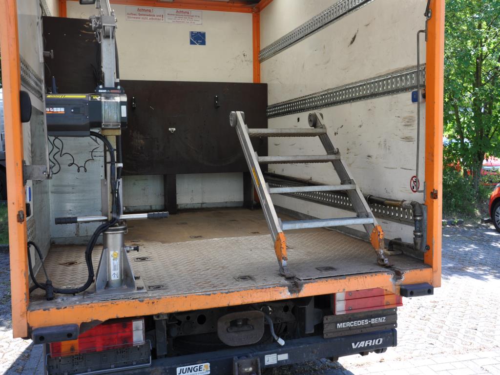 Hochwertiges Laborequipment der städtischen Wasserversorgung-12