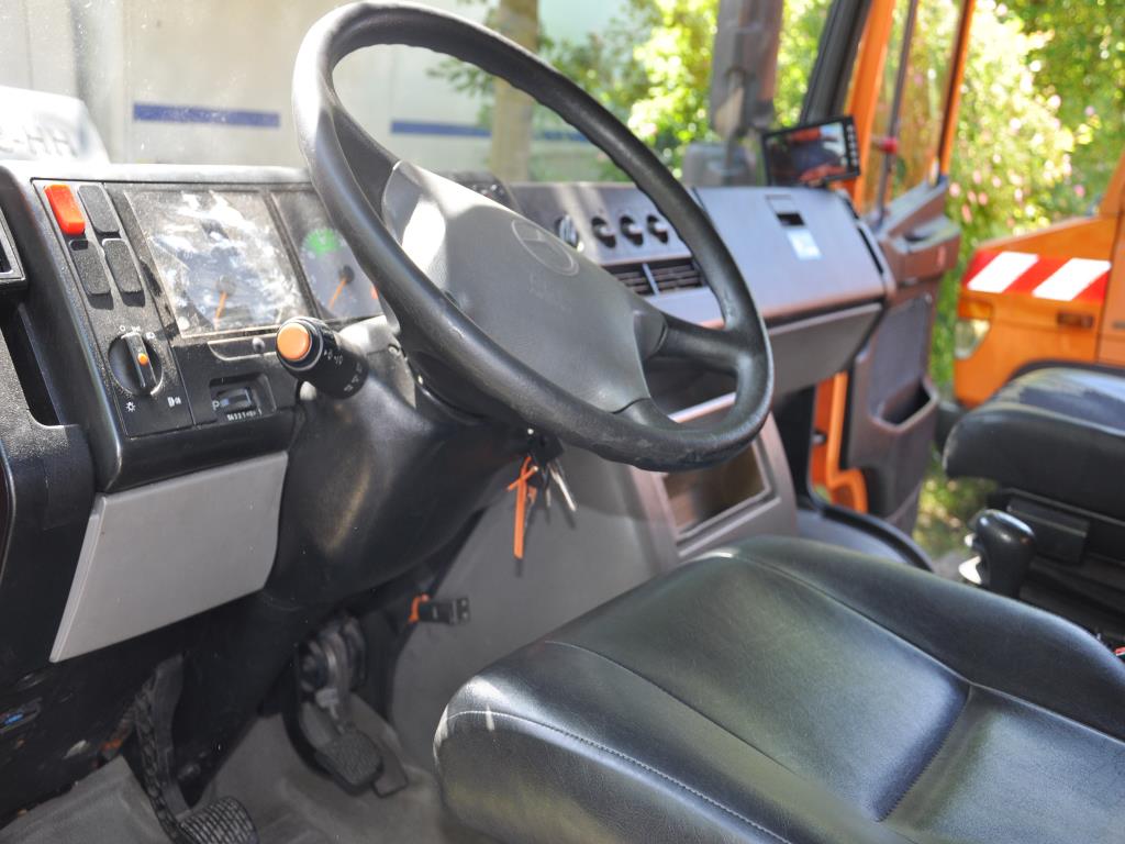 Hochwertiges Laborequipment der städtischen Wasserversorgung-8