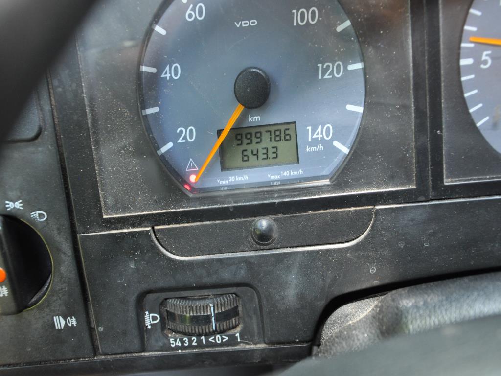 Hochwertiges Laborequipment der städtischen Wasserversorgung-10