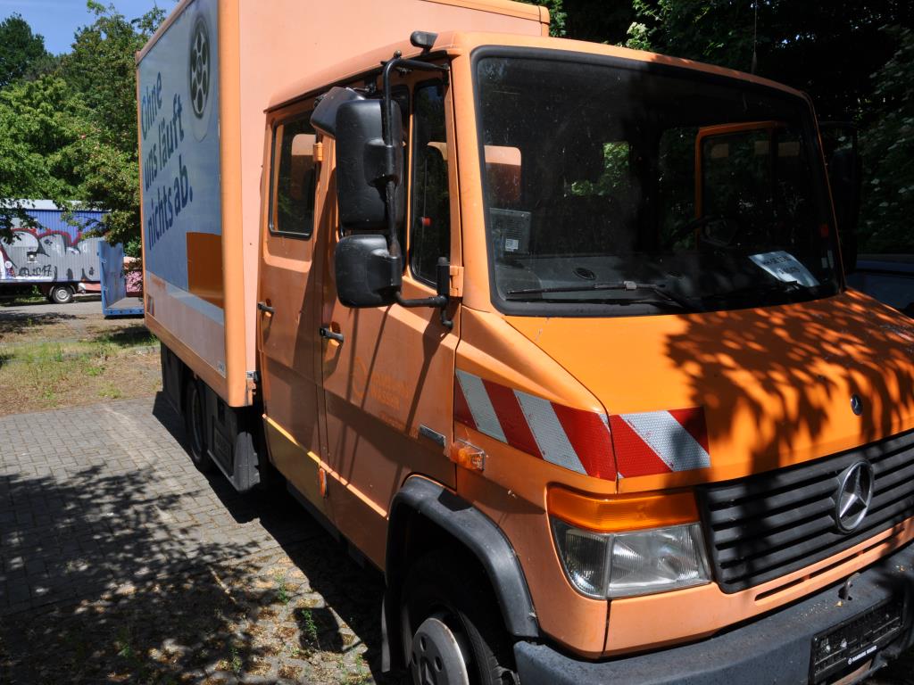 Hochwertiges Laborequipment der städtischen Wasserversorgung-3