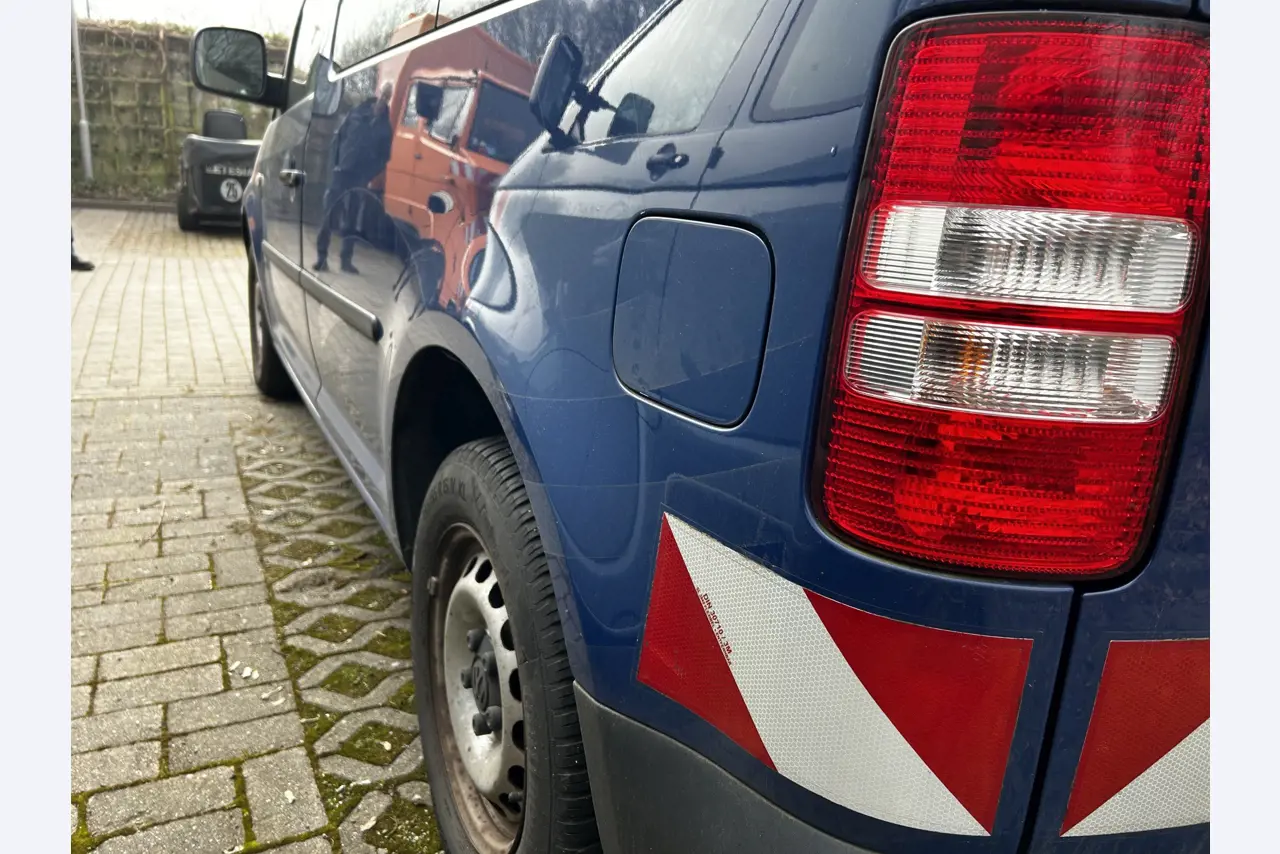dobro vzdrževane naprave/vozila.-12