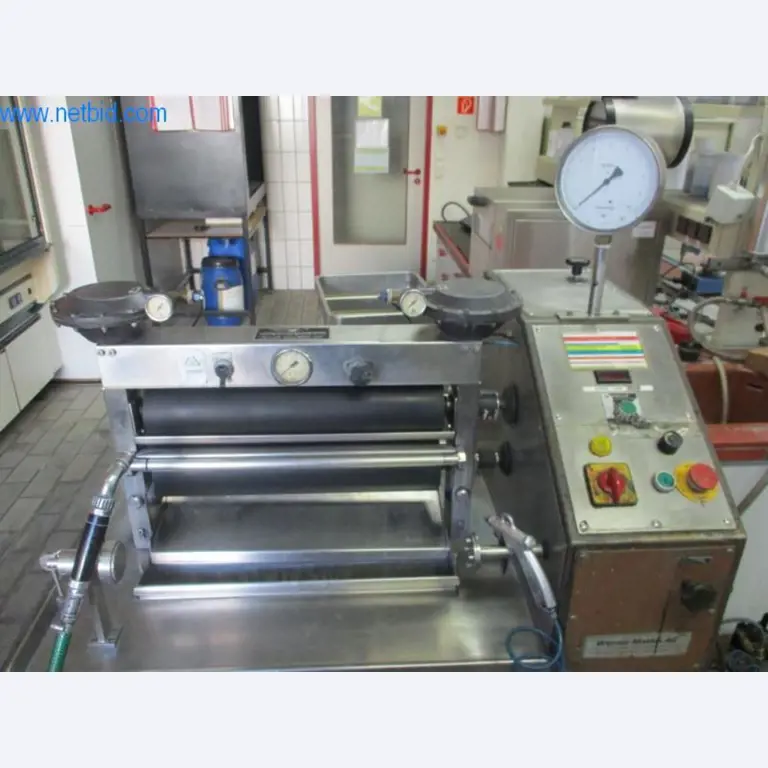 Stroji za dodelavo in proizvodnjo tekstila-1