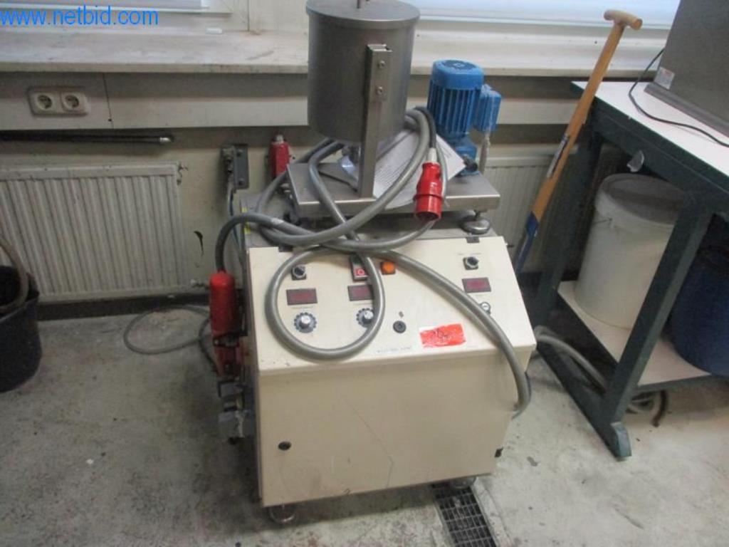 Máquinas para acabamento e fabrico de têxteis-9