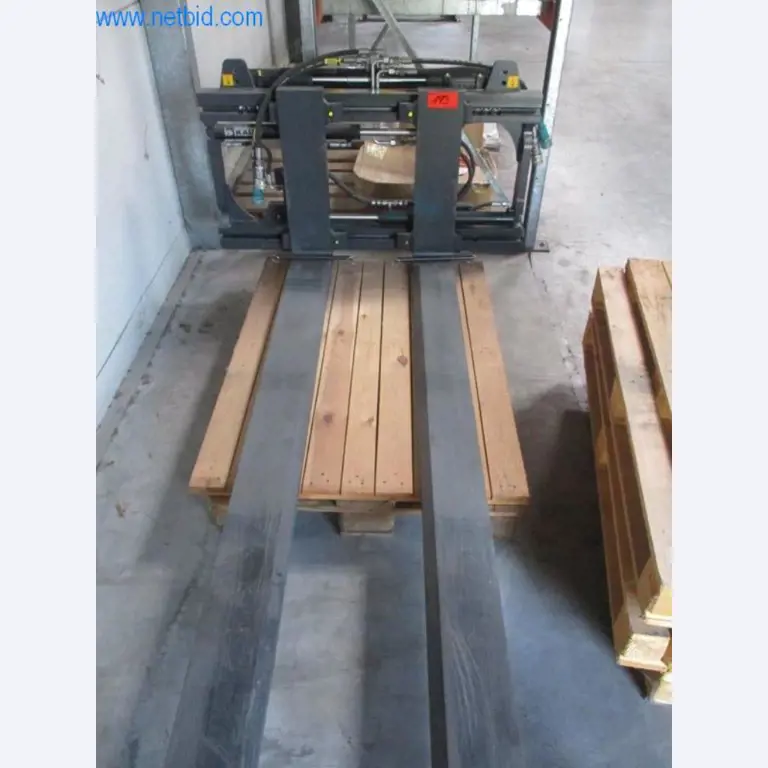 Stroje pro konečnou úpravu a výrobu textilií-1