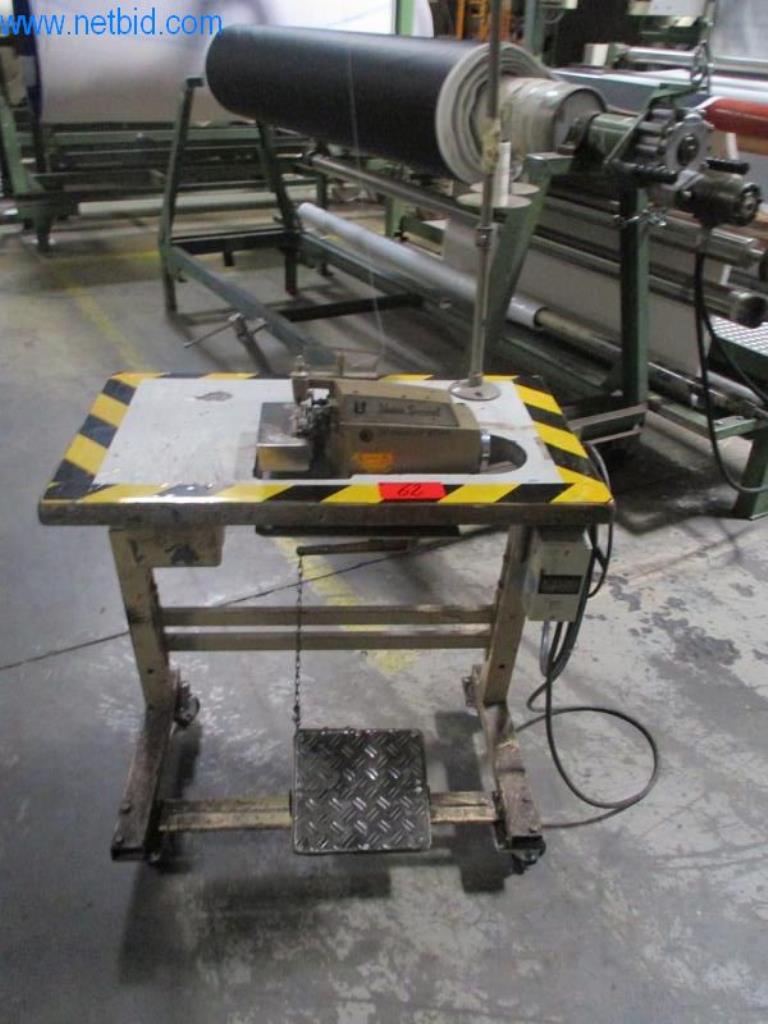 Máquinas para el acabado y la confección de textiles-1