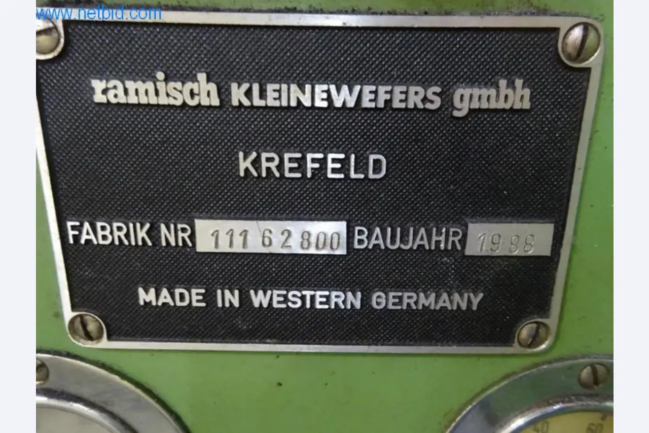 Máquinas para acabamento e fabrico de têxteis-3