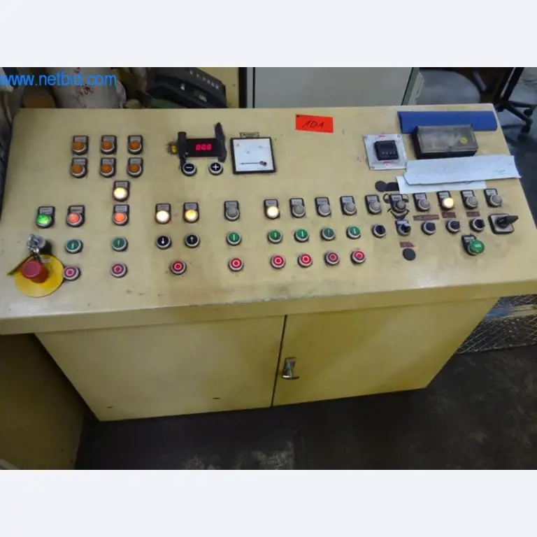 Máquinas para acabamento e fabrico de têxteis-4