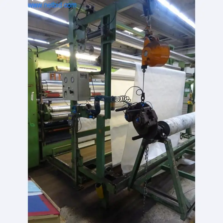 Máquinas para acabamento e fabrico de têxteis-8