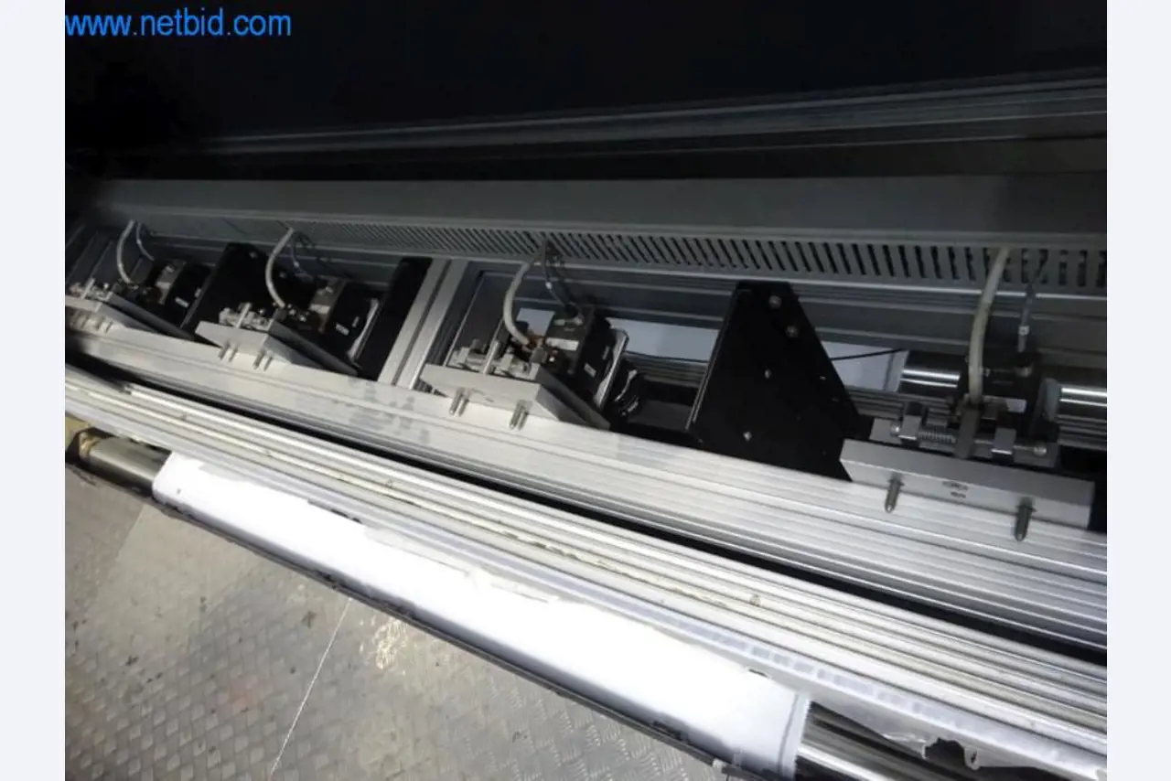 Máquinas para acabamento e fabrico de têxteis-16