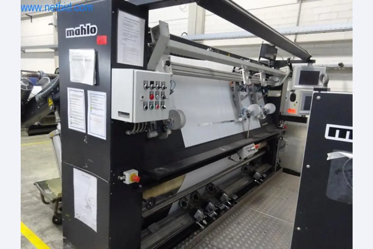 Máquinas para acabamento e fabrico de têxteis-3