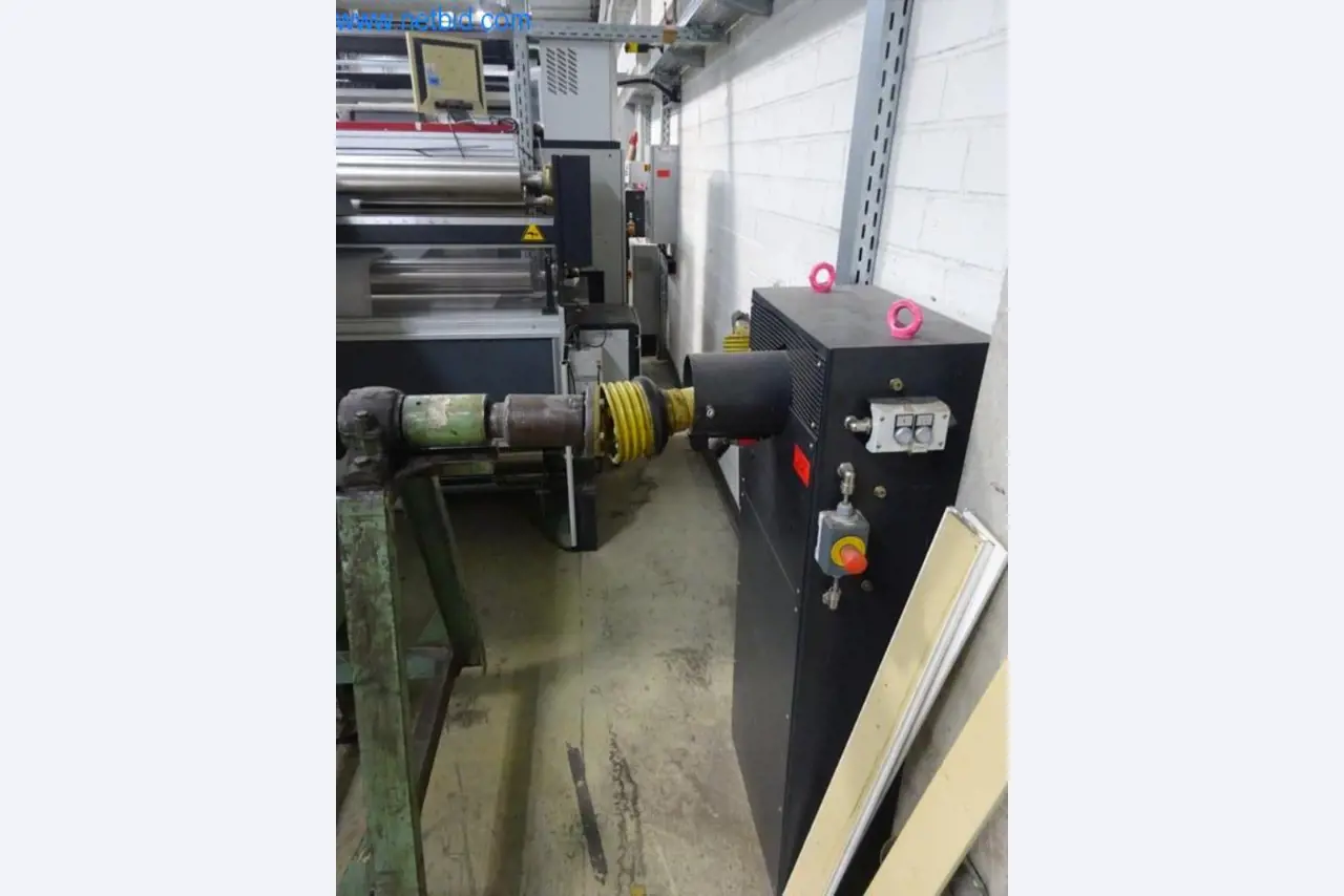 Máquinas para acabamento e fabrico de têxteis-8