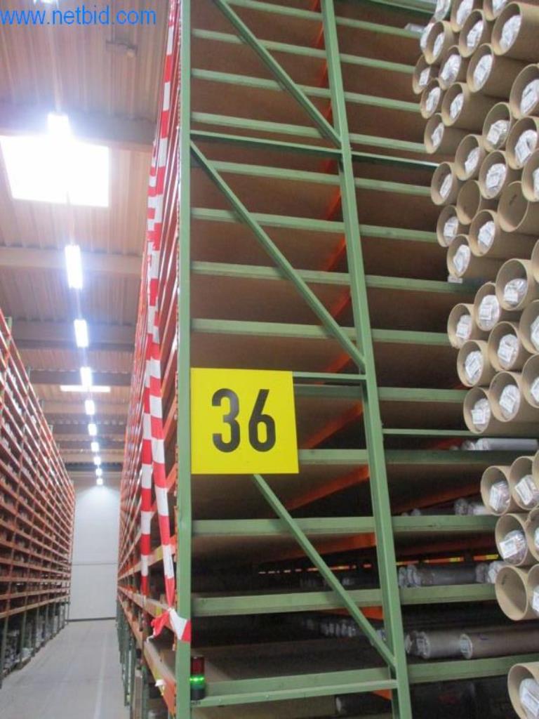 Maschinen zur Veredelung und Herstellung von Textilien-3