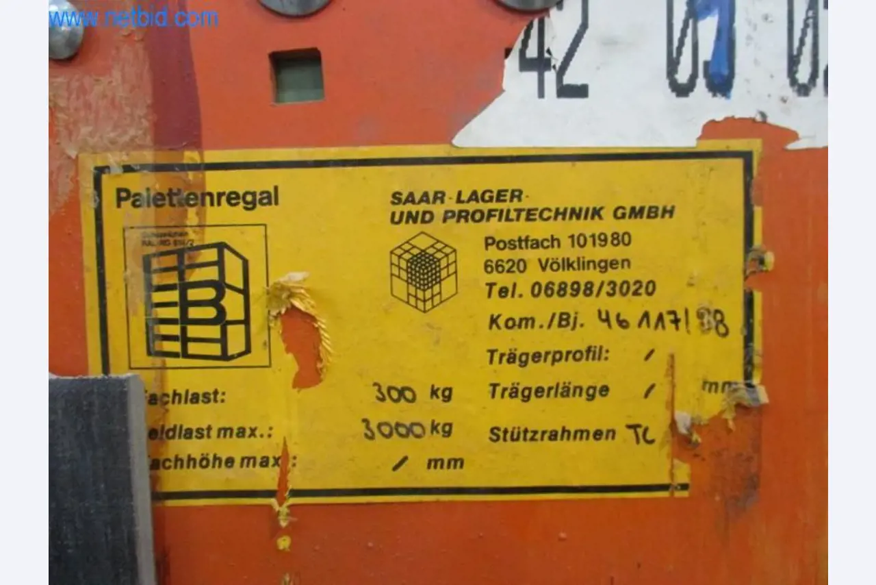 Stroje pro konečnou úpravu a výrobu textilií-9