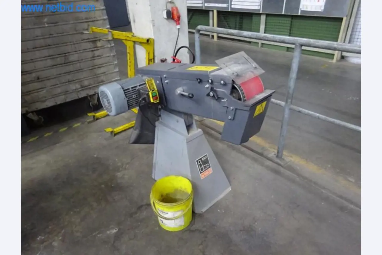 Maszyny do wykańczania i produkcji wyrobów włókienniczych-1