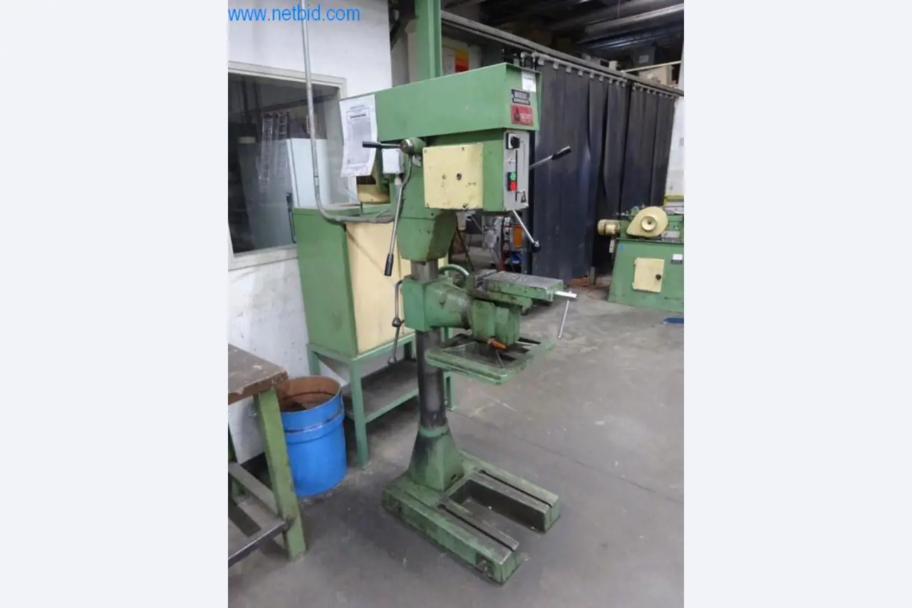 Máquinas para acabamento e fabrico de têxteis-4