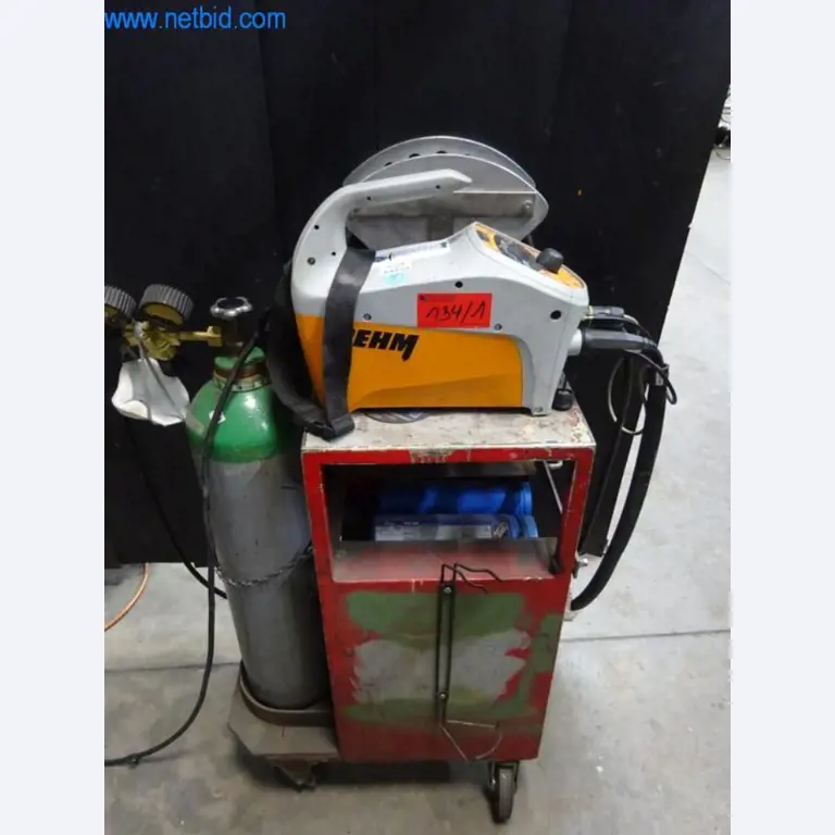 Stroje pro konečnou úpravu a výrobu textilií-1