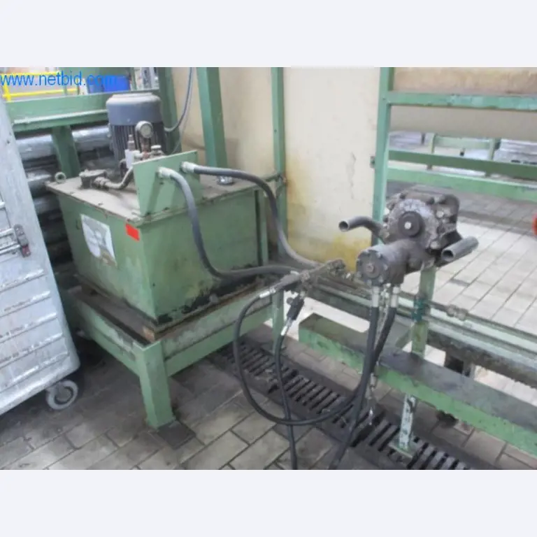 Máquinas para acabamento e fabrico de têxteis-6