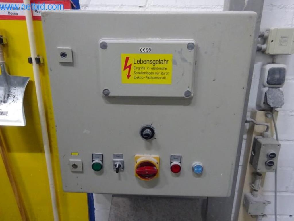 Máquinas para el acabado y la confección de textiles-5