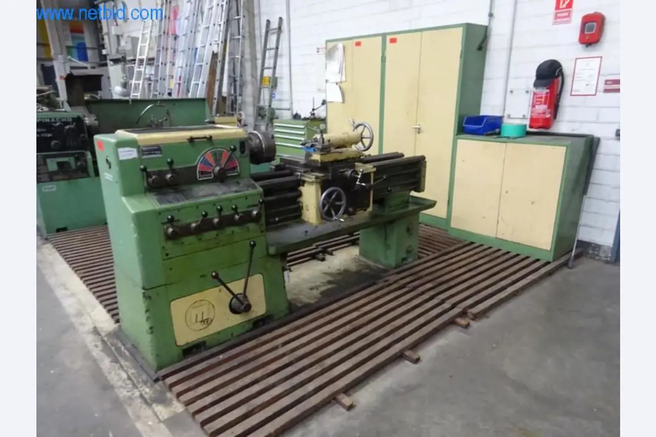 Stroje pro konečnou úpravu a výrobu textilií-3