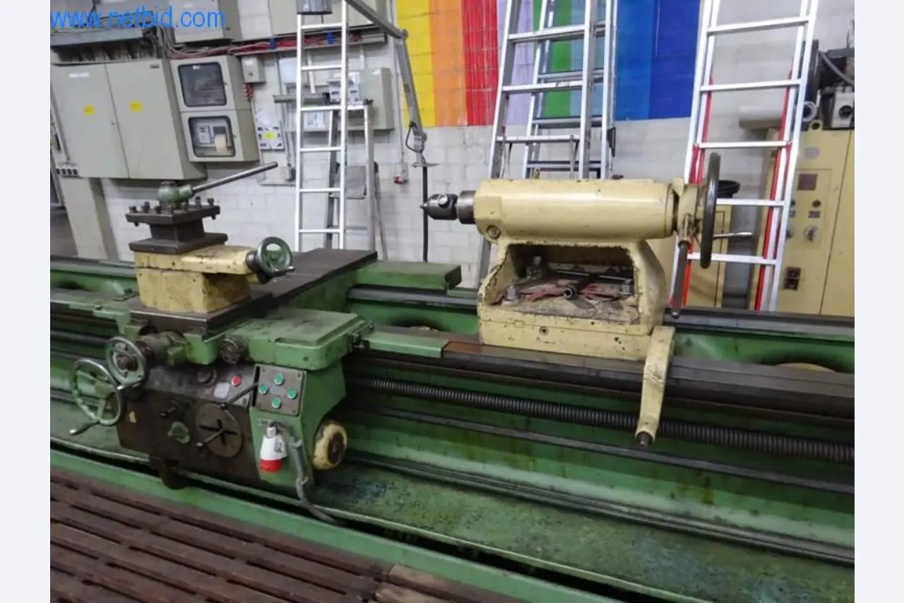 Stroje pro konečnou úpravu a výrobu textilií-4