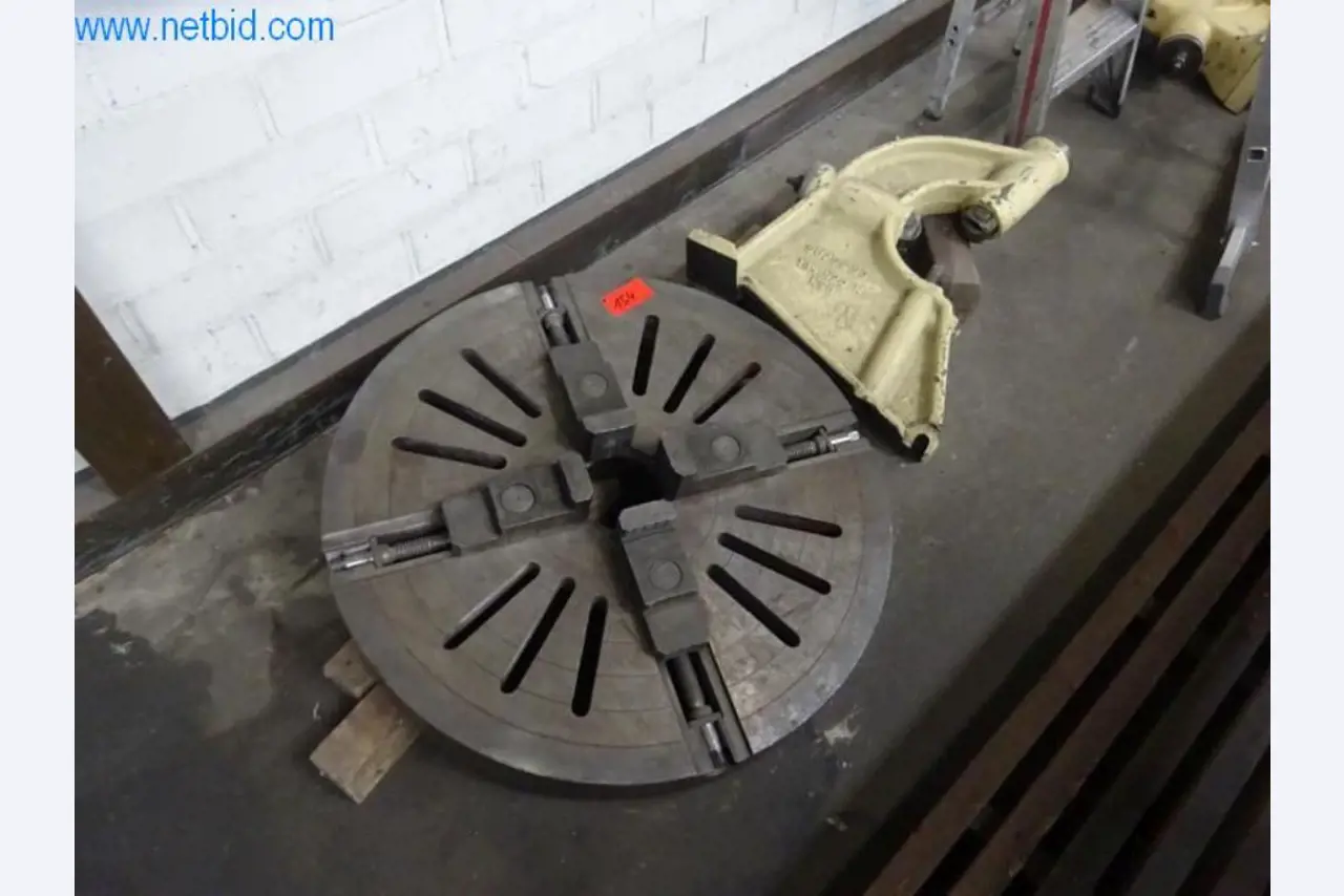 Stroje pro konečnou úpravu a výrobu textilií-5