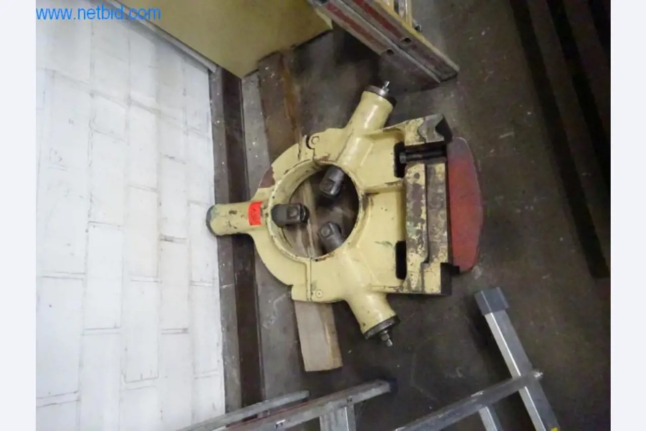 Stroje pro konečnou úpravu a výrobu textilií-6