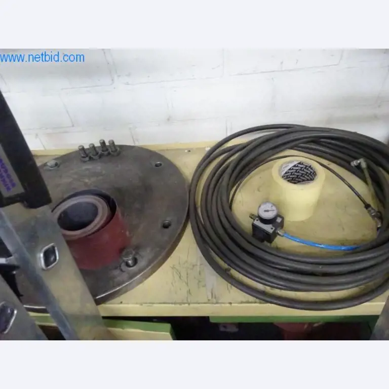 Stroje pro konečnou úpravu a výrobu textilií-7