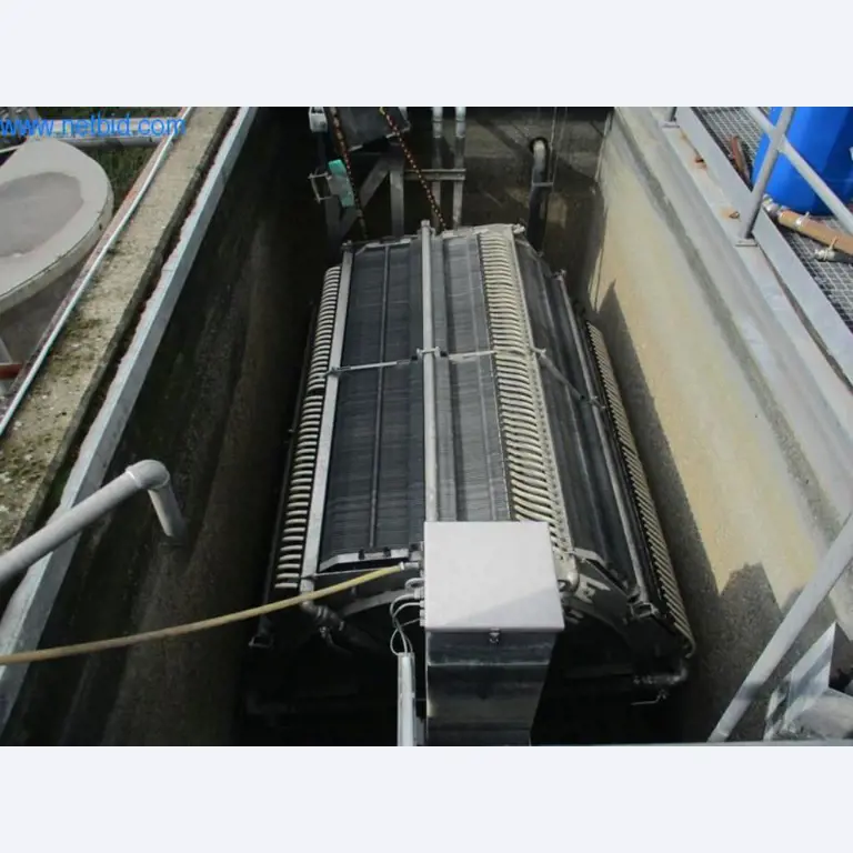 Máquinas para acabamento e fabrico de têxteis-18