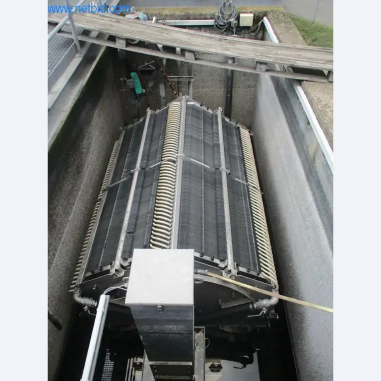 Máquinas para acabamento e fabrico de têxteis-19