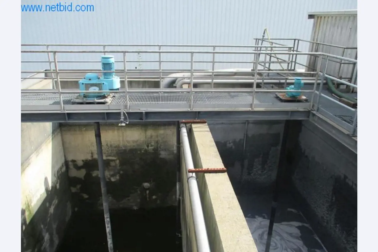 Máquinas para acabamento e fabrico de têxteis-23