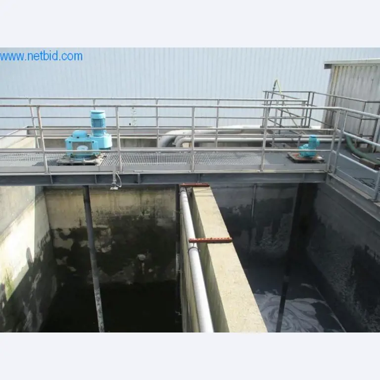 Máquinas para acabamento e fabrico de têxteis-23