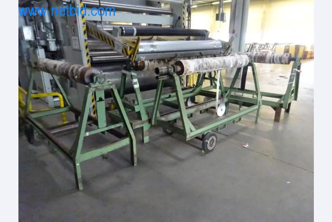 Máquinas para acabamento e fabrico de têxteis-3