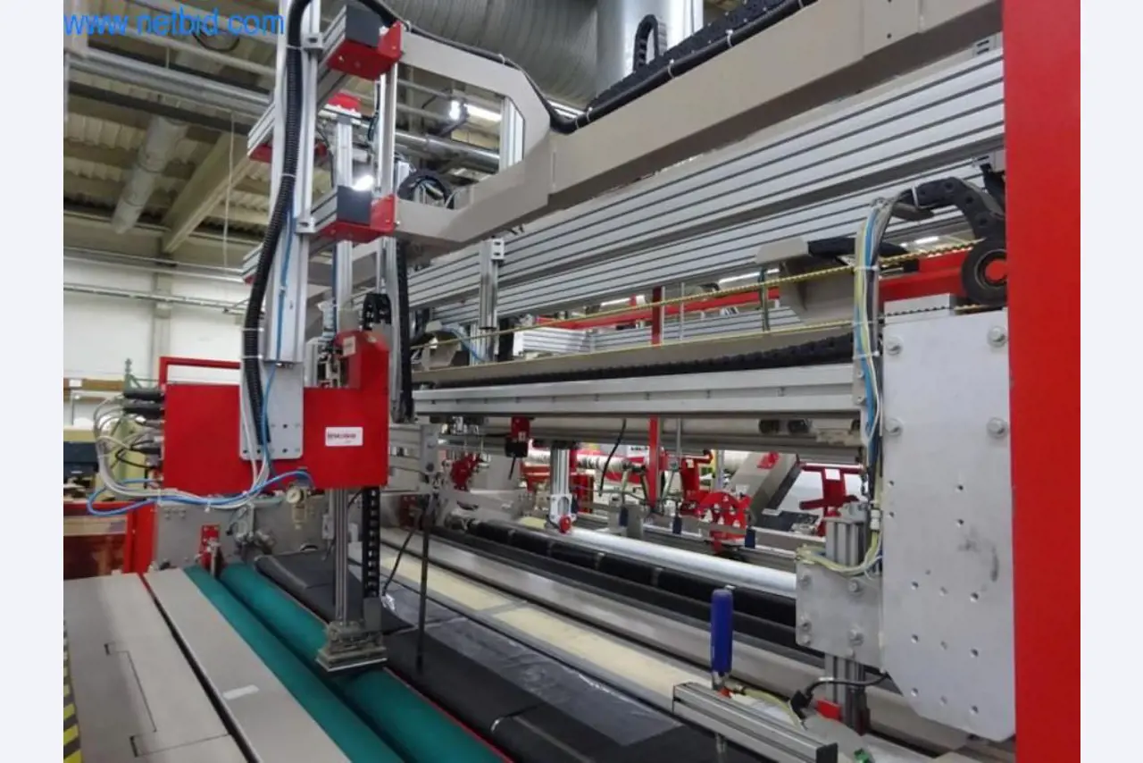 Máquinas para acabamento e fabrico de têxteis-13