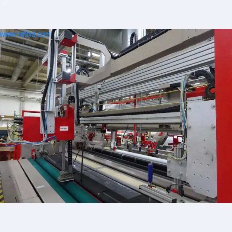 Máquinas para acabamento e fabrico de têxteis-13