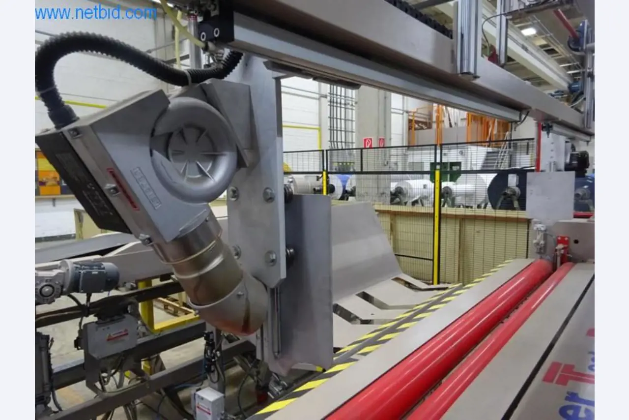 Máquinas para acabamento e fabrico de têxteis-15