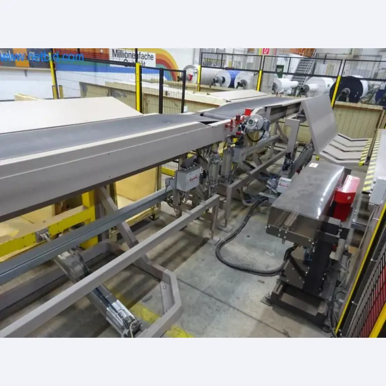 Máquinas para acabamento e fabrico de têxteis-16